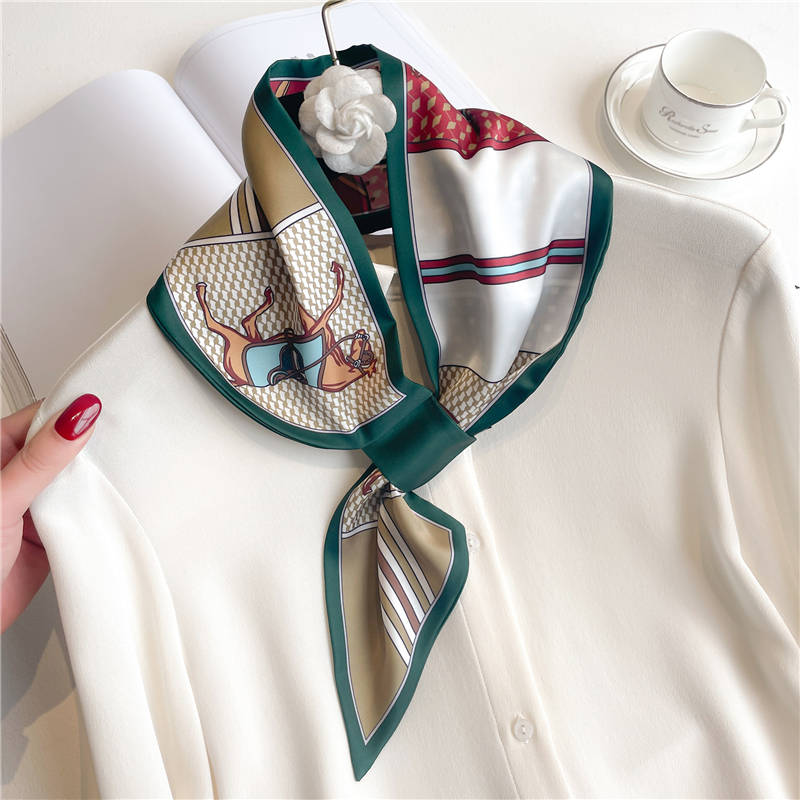 Écharpe de Luxe à Imprimé Rayé - Women Fashion Necktie avis et prix